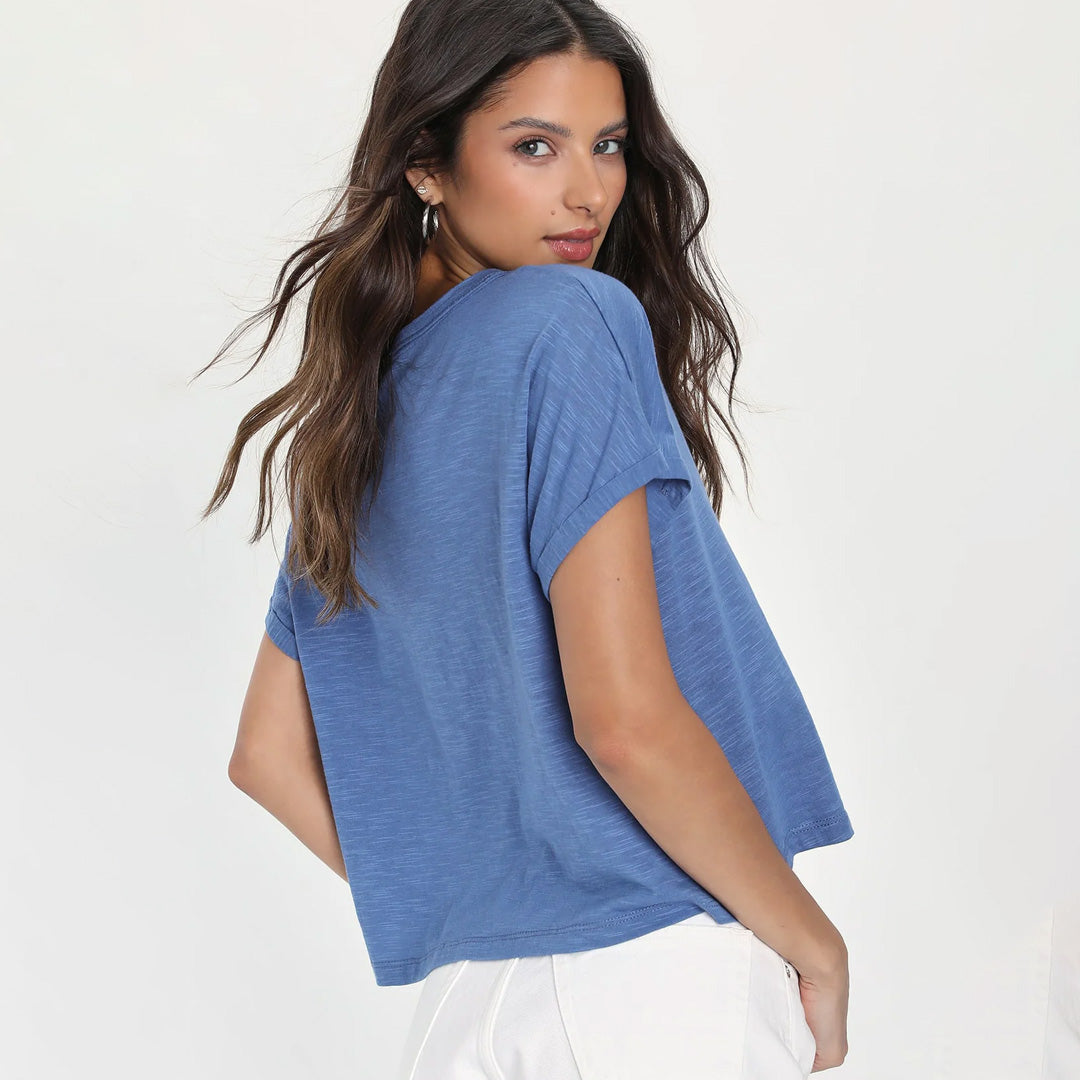 Thriving Look Blue Heather Short Sleeve Scoop Neck Top
